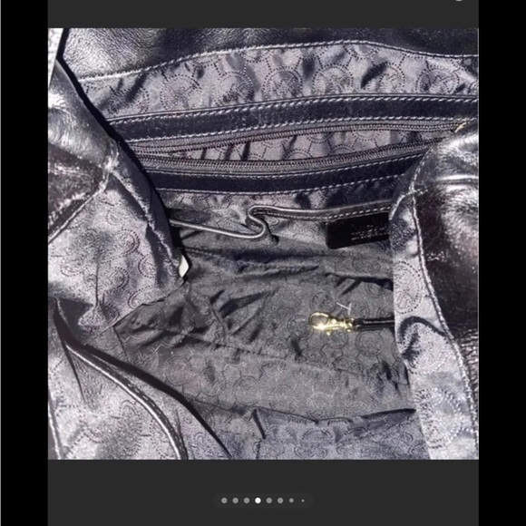 Michael Kors Bucket Bag Gold Chained “Devon” - Picture 11 of 16